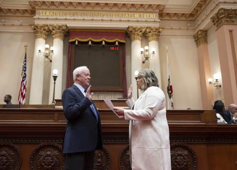 Sen. McNerney takes the oath of office with Sen. Menjivar